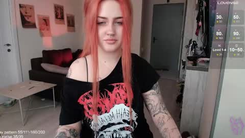 Snapshot of gothkittys chatting on 19, 5, 2026 traumfrau Kira angel face devil eyes I SELL A LOT VIDEO IN GALLERY online show from 19, 5, 2026