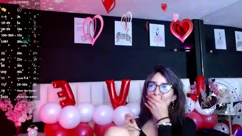 Meredith Alessandra online show from 15, 2, 2026