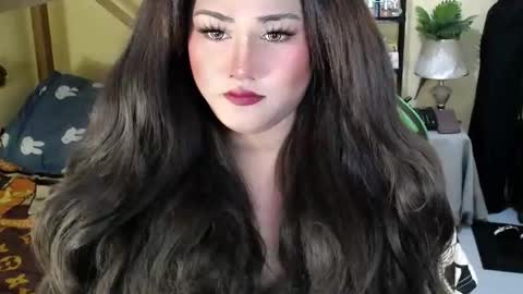 Snapshot of grace_atebets chatting on 3, 2, 2026 Grace De Magiba online show from 3, 2, 2026