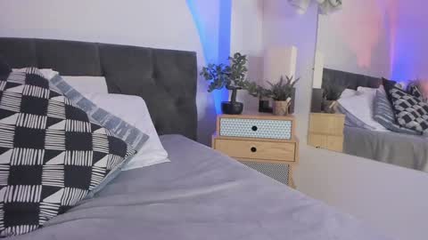 Grace online show from 1, 2, 2025