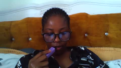 graceessy online show from 28, 11, 2025