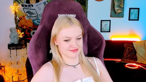 Grace Glamour online show from 26, 1, 2025