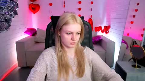 Grace Glamour online show from 11, 3, 2025