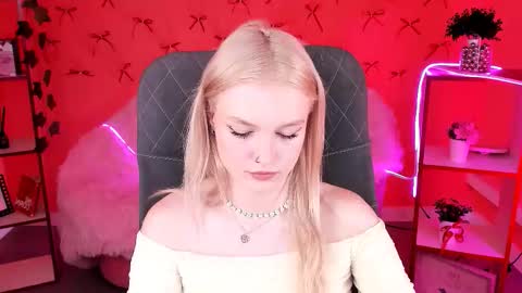 Grace Glamour online show from 22, 11, 2025