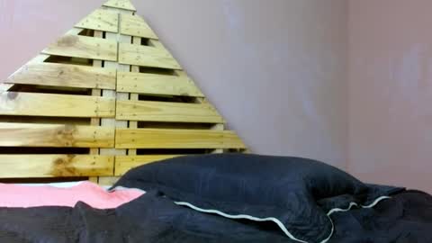 Grace Woe online show from 22, 9, 2025