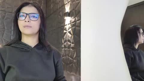 Gracey Milf online show from 28, 9, 2025