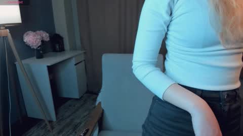 Sofia 3 online show from 4, 3, 2026