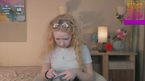 Sofia 3 online show from 14, 3, 2026