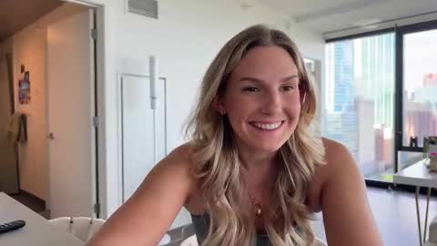 Snapshot of graciemae_baexx chatting on 14, 10, 2025 Gracie Mae online show from 14, 10, 2025