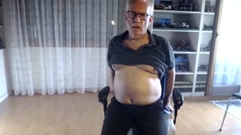 grandpach online show from 15, 11, 2025