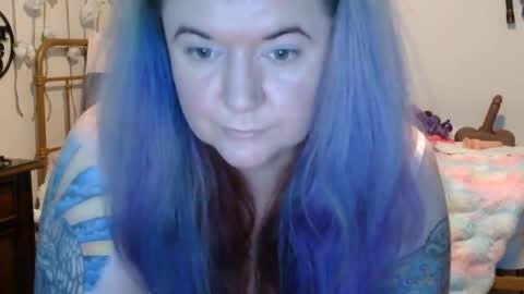 Snapshot of grateful42day chatting on 27, 5, 2026 grateful42day online show from 27, 5, 2026