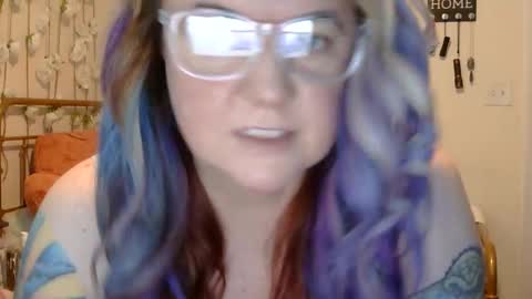 Snapshot of grateful42day chatting on 30, 5, 2026 grateful42day online show from 30, 5, 2026