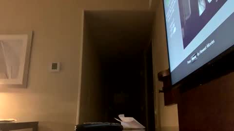 Snapshot of greedyzoo chatting on 27, 10, 2025 greedyzoo online show from 27, 10, 2025