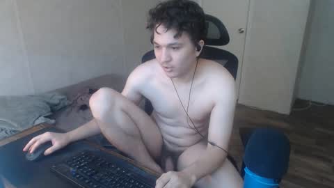 Snapshot of greendynomite_04 chatting on 16, 3, 2026 greendynomite_04 online show from 16, 3, 2026