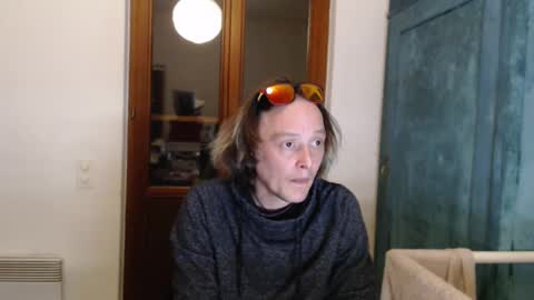 Snapshot of greenmoon88888 chatting on 8, 3, 2025 Greenmoon online show from 8, 3, 2025