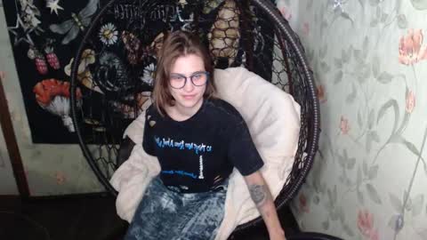 Lina online show from 18, 9, 2025