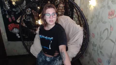 Lina online show from 26, 9, 2025