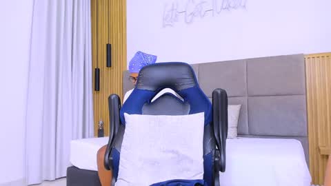 Gregori online show from 8, 1, 2025