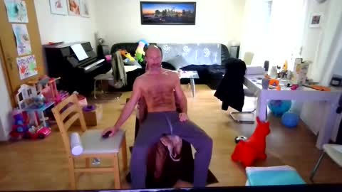 Snapshot of gregorius_1 chatting on 29, 10, 2025 Greg online show from 29, 10, 2025