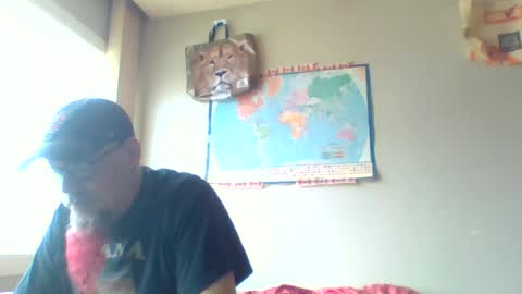 Snapshot of gregrev chatting on 17, 6, 2026 gregrev online show from 17, 6, 2026
