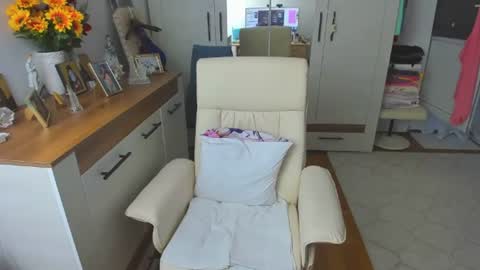 GretaMilf online show from 21, 6, 2026