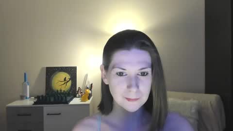 Snapshot of gretamiln chatting on 31, 1, 2025 Greta online show from 31, 1, 2025