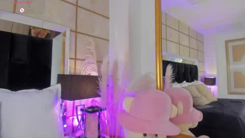 Snapshot of gretavelvet chatting on 18, 10, 2025 Greta Velvet online show from 18, 10, 2025