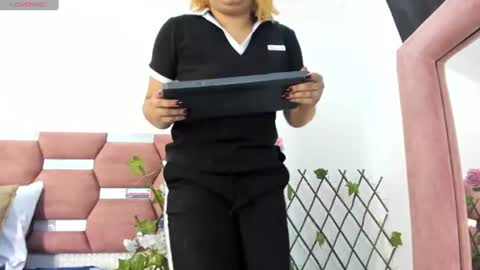 Snapshot of grettarouse chatting on 10, 6, 2026 GRETA online show from 10, 6, 2026