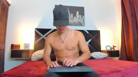 Benjamin online show from 23, 4, 2026