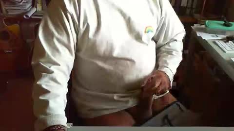 greyhounddog online show from 24, 4, 2026