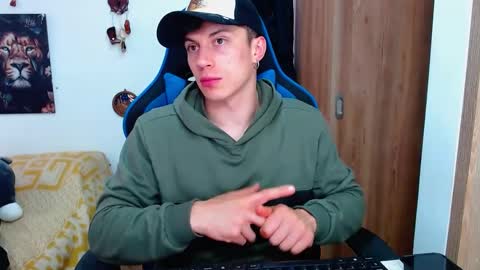 griego01 online show from 13, 1, 2025