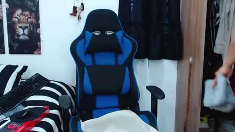 griego01 online show from 9, 3, 2025