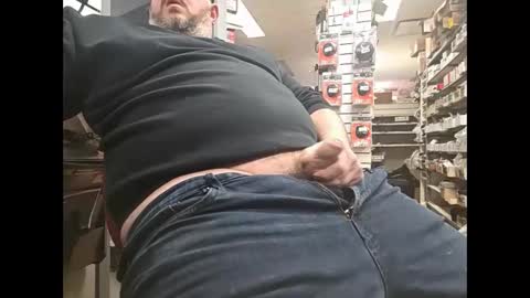 grizzly_uncut online show from 6, 3, 2026