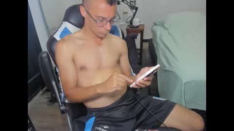 Snapshot of guachin_new chatting on 27, 1, 2025 guachin_new online show from 27, 1, 2025