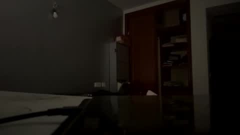 guardiannif_ online show from 26, 1, 2025