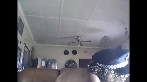 gucci-bx online show from 4, 1, 2025