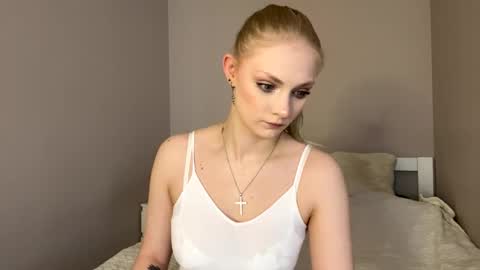 Vanessa online show from 12, 4, 2026