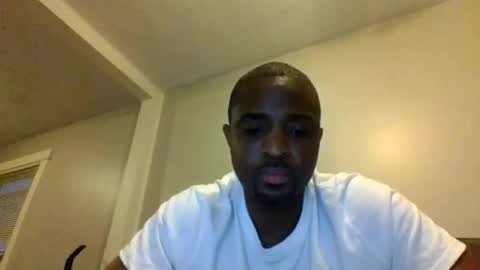 Snapshot of guessssmymiddlename chatting on 2, 7, 2026 guessssmymiddlename online show from 2, 7, 2026