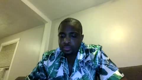 Snapshot of guessssmymiddlename chatting on 3, 7, 2026 guessssmymiddlename online show from 3, 7, 2026