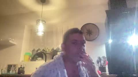 guil0 online show from 18, 3, 2026