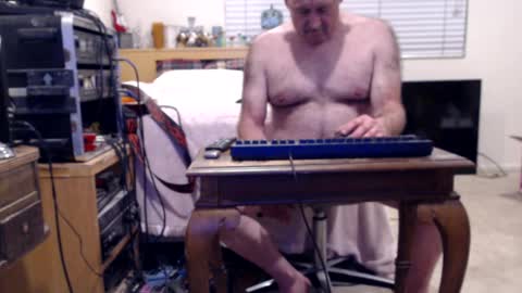 Mario online show from 9, 3, 2025