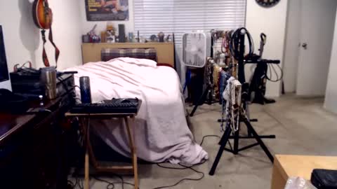 Mario online show from 26, 9, 2025