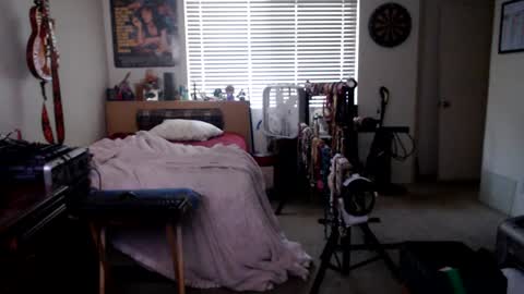 Mario online show from 29, 9, 2025