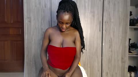 Miss Incredible online show from 23, 12, 2024