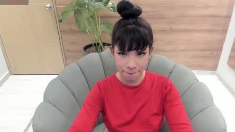 gummyluv online show from 19, 4, 2026