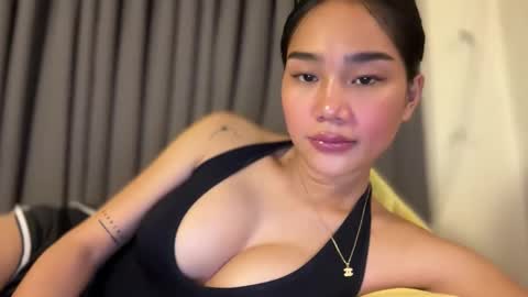 Snapshot of gwapangahas chatting on 8, 4, 2026 Alexa online show from 8, 4, 2026