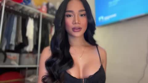 Snapshot of gwapangahas chatting on 4, 5, 2026 Alexa online show from 4, 5, 2026
