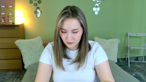 Sweety Kitty online show from 9, 1, 2025