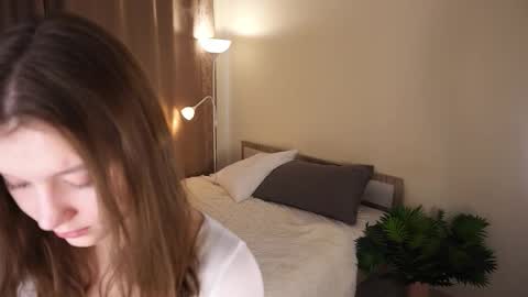 Molly online show from 13, 2, 2026