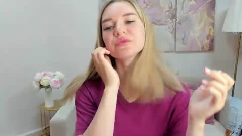 gwensmitt online show from 24, 7, 2026